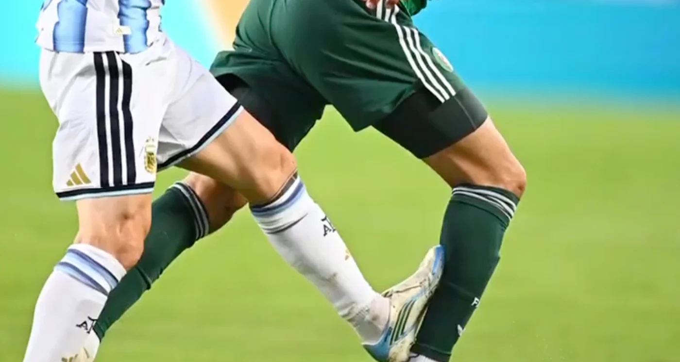 messi 232 talmente forte da avere un regolamento a parte perch233 non 232 stato espulso da Ilnapolista.it messi 232 talmente forte da avere un regolamento a parte perch233 non 232 stato espulso