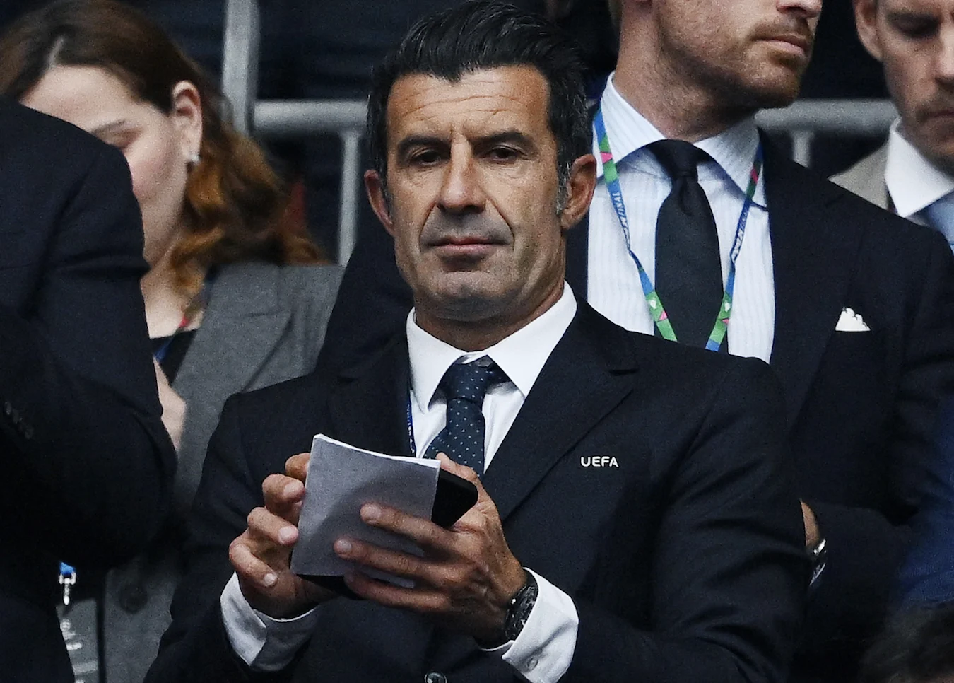 figo l8217anti ipocrisia si gioca troppo se vuoi guadagnare tanto devi giocare tanto da Ilnapolista.it figo l8217anti ipocrisia si gioca troppo se vuoi guadagnare tanto devi giocare tanto