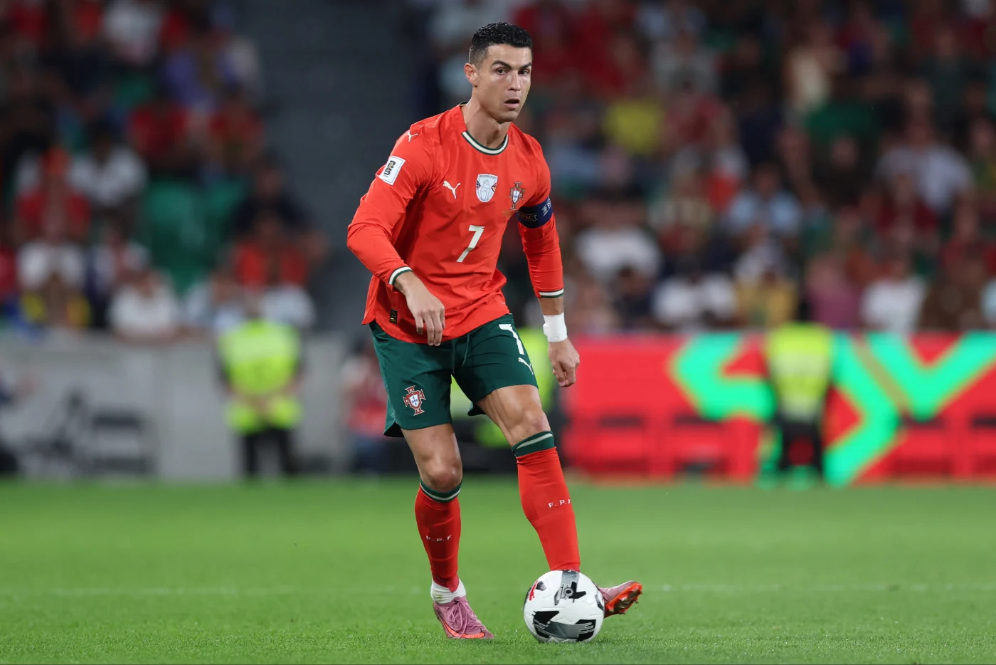ronaldo non segna da dieci partite tra europei e mondiali ma 232 ancora titolare nel portogallo da Ilnapolista.it ronaldo non segna da dieci partite tra europei e mondiali ma 232 ancora titolare nel portogallo