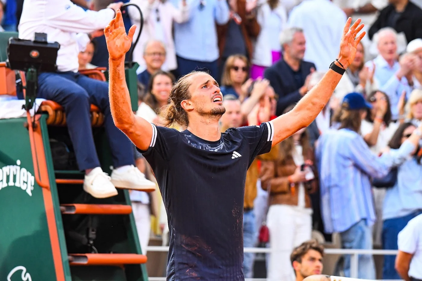 Bravo, ma Zverev resta sempre quello accusato di aver picchiato due donne