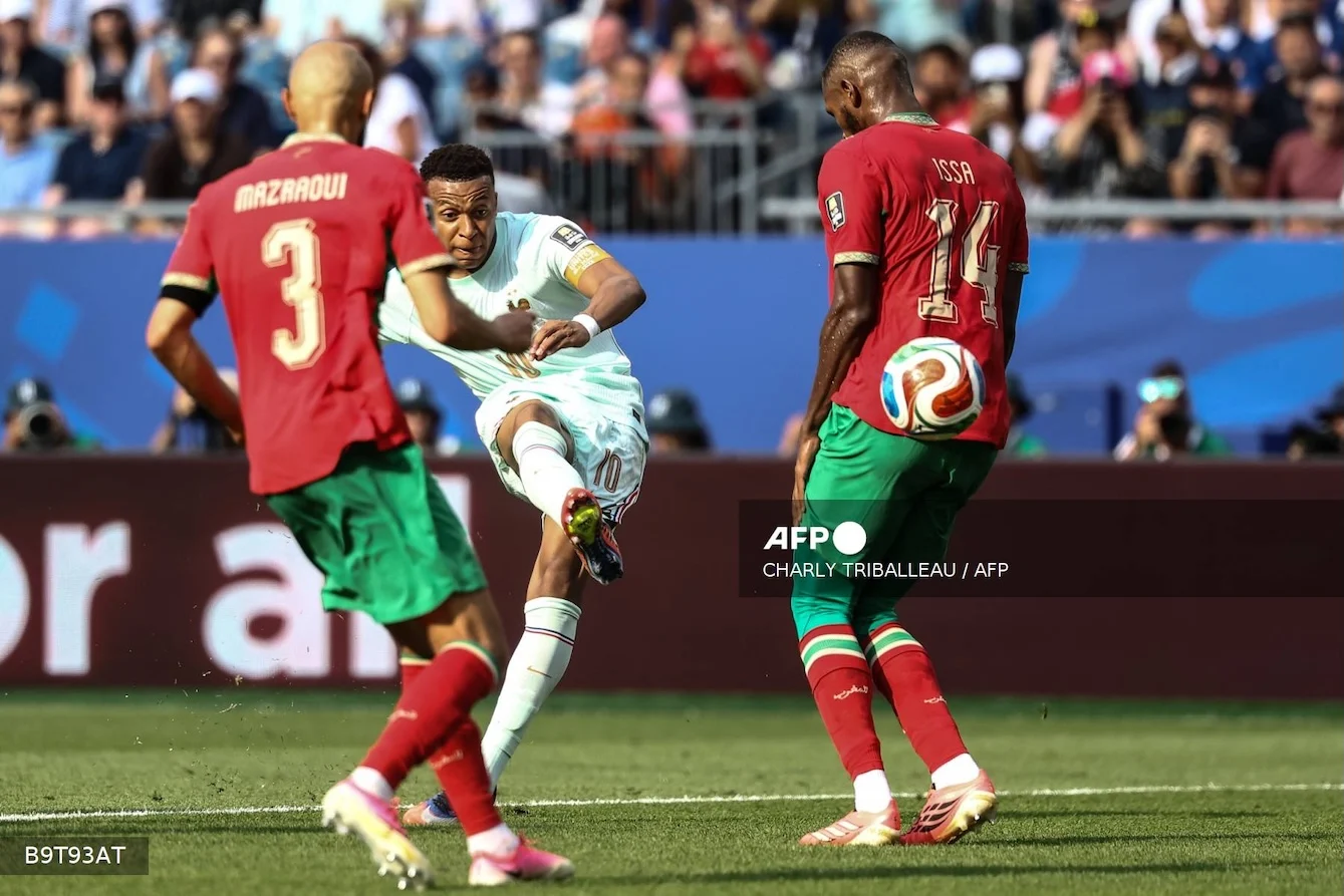 la francia liquida il marocco come se fosse una squadretta da amichevole estiva da Ilnapolista.it la francia liquida il marocco come se fosse una squadretta da amichevole estiva