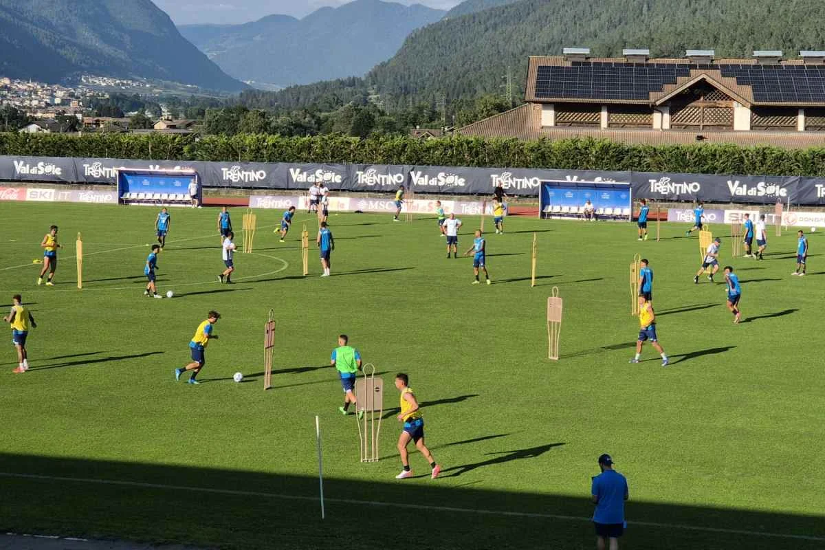 ritiro napoli a dimaro allegri prova il 4 3 3 con rafa marin al posto dell8217infortunato buongiorno da Ilnapolista.it ritiro napoli a dimaro allegri prova il 4 3 3 con rafa marin al posto dell8217infortunato buongiorno