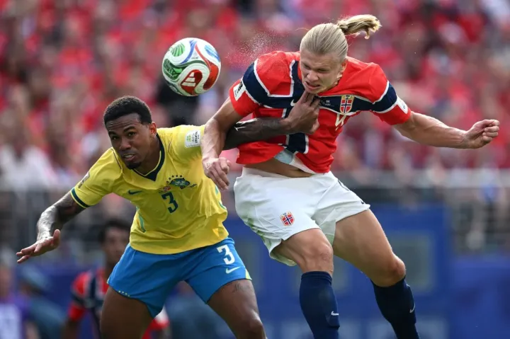 Haaland segna il gol dell'1-0 al Brasile