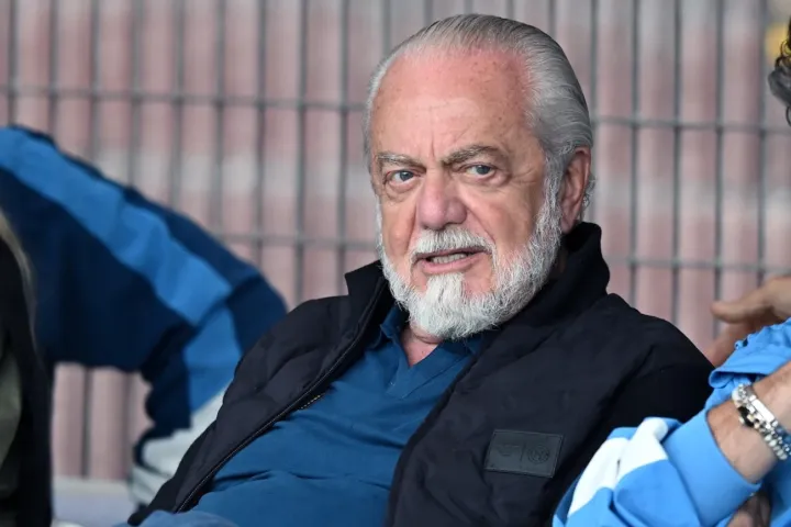 De Laurentiis in primo piano