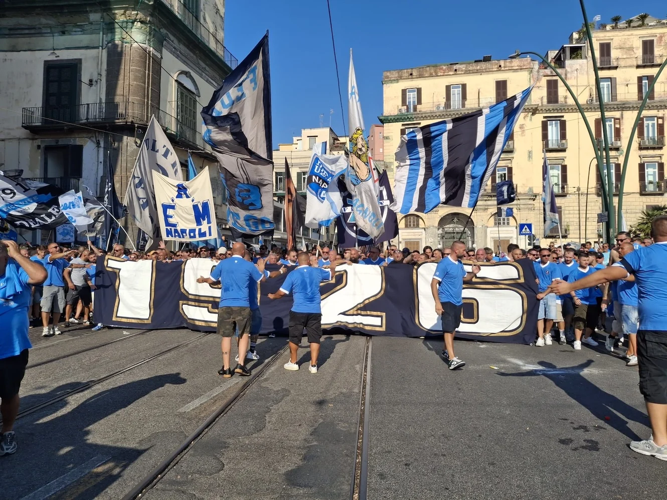 “Pe’ cient’anne”: il Napoli omaggia il Centenario