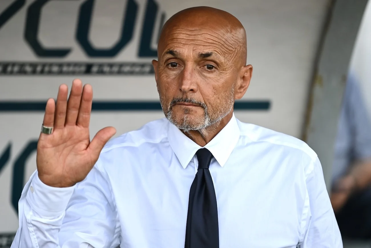 Spalletti: “Kolo Muani? Pensa di essere di un livello eccezionale ma in queste partite devi segnare” Spalletti: “Kolo Muani? Pensa di essere di un livello eccezionale ma in queste partite devi segnare”
