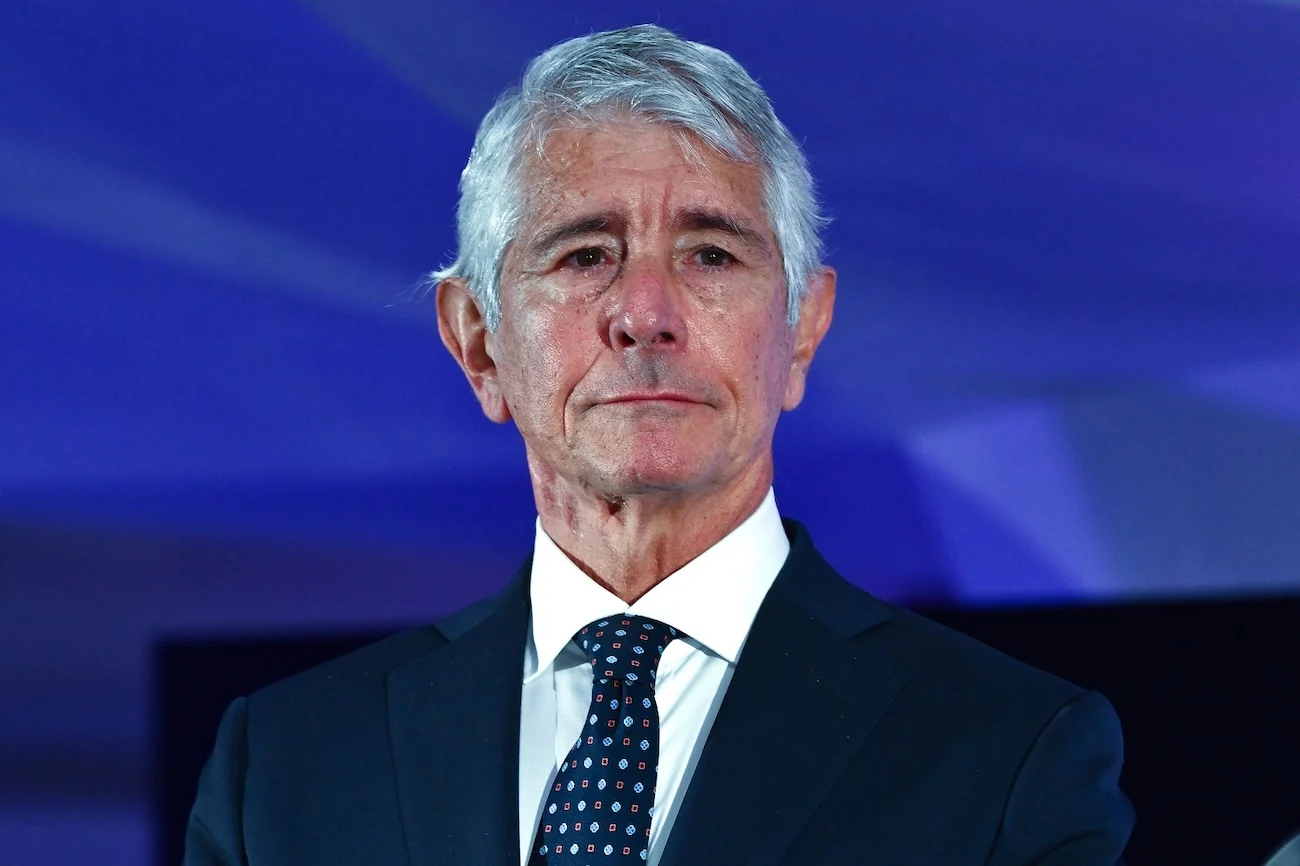 abodi non ho mancato di rispetto a bianchedi ho il sacrosanto diritto di esprimere un8217opinione rispettosa da Ilnapolista.it abodi non ho mancato di rispetto a bianchedi ho il sacrosanto diritto di esprimere un8217opinione rispettosa