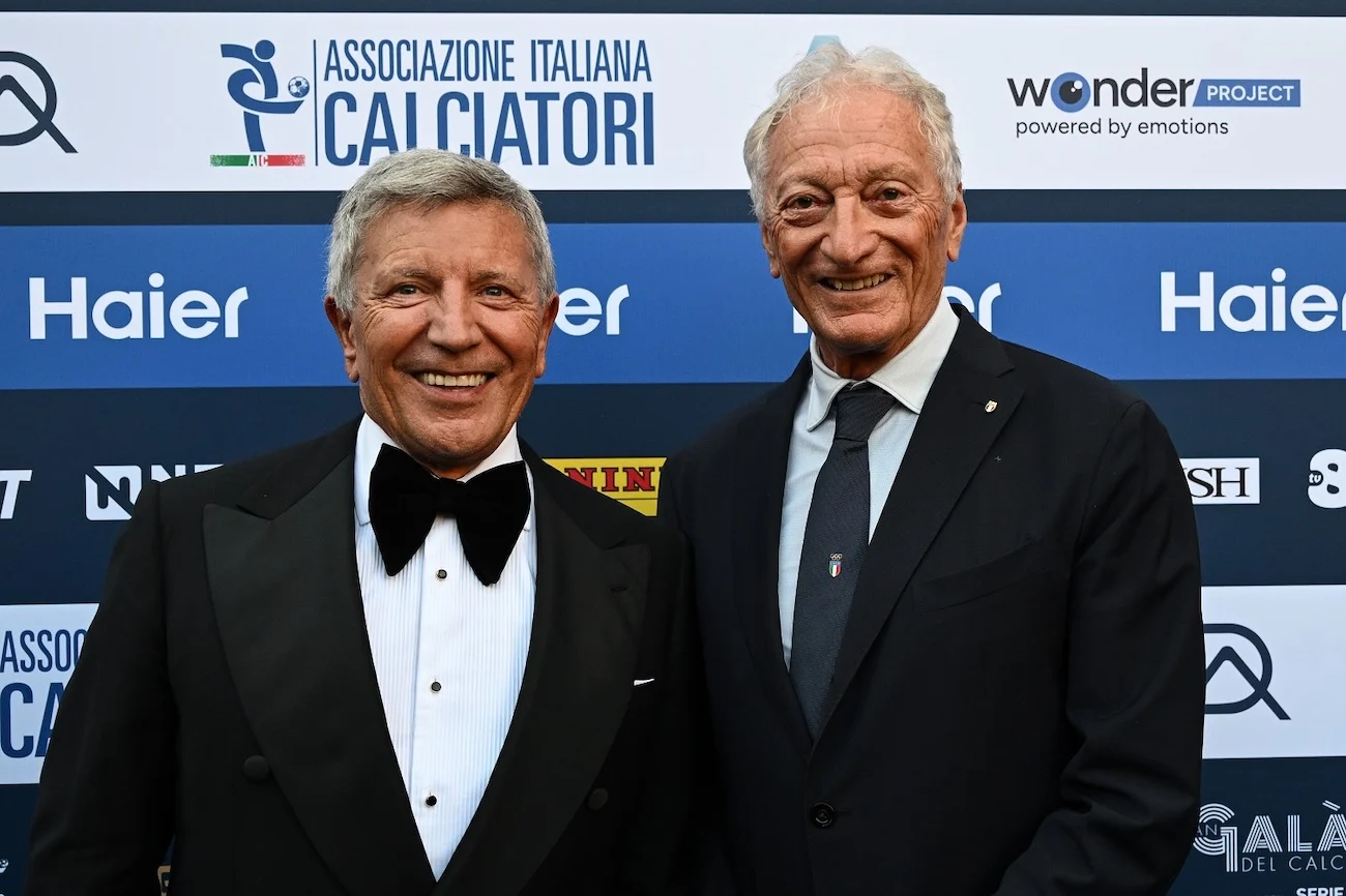 l8217assordante silenzio della lega serie a su malag242 siamo tra il pilatesco e il connivente da Ilnapolista.it l8217assordante silenzio della lega serie a su malag242 siamo tra il pilatesco e il connivente
