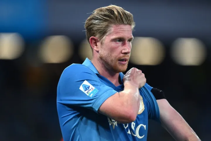 De Bruyne pensieroso