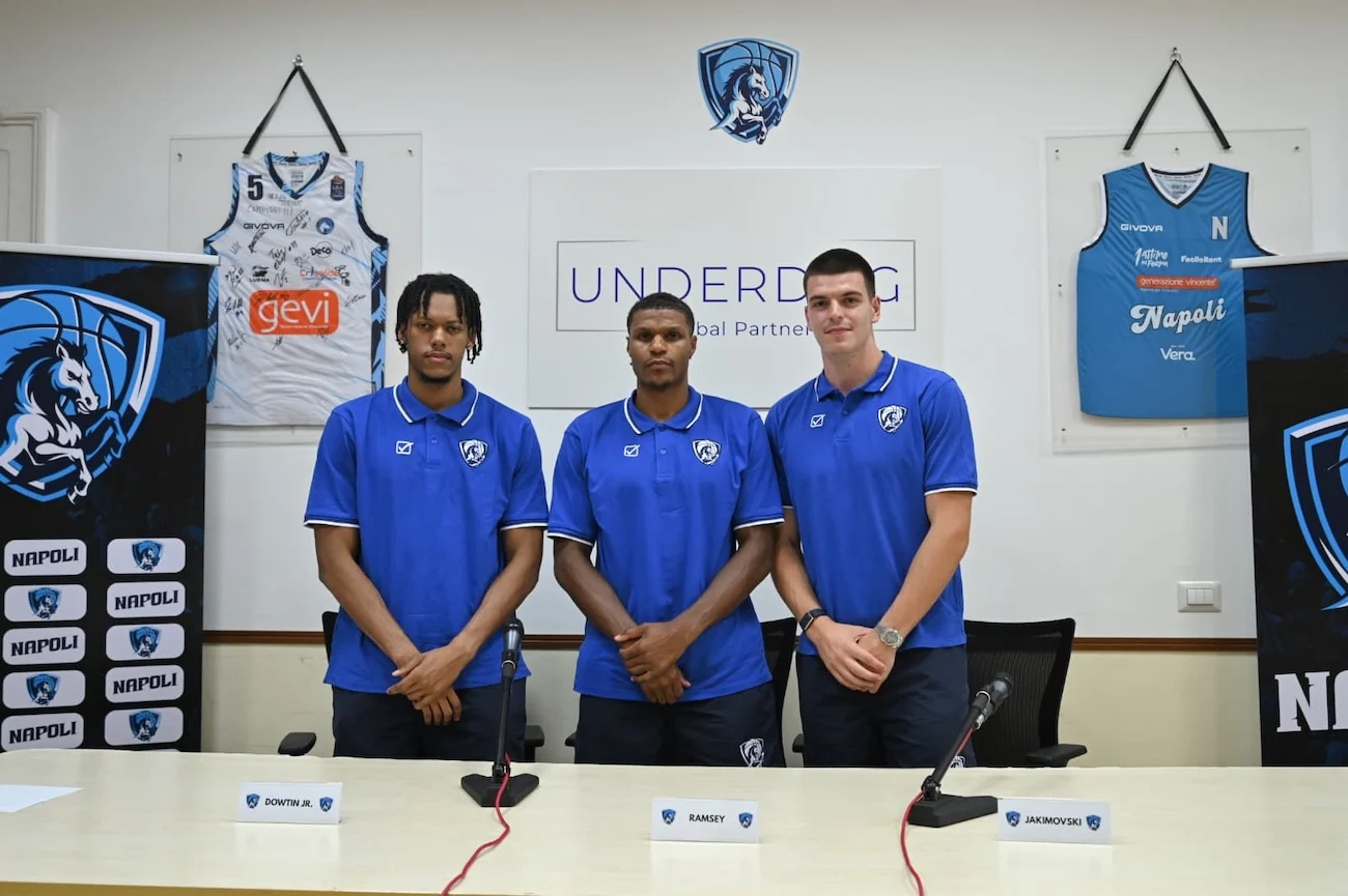 Napoli Basket, la presentazione ufficiale di Ramsey, Dowtin e Jakimovski: “Sarà un anno duro, vogliamo essere competitivi in ogni competizione”