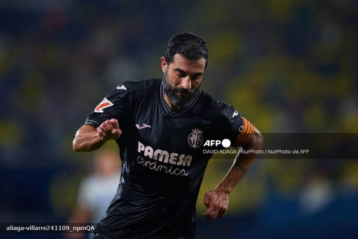 albiol il napoli pu242 essere ancora competitivo in campionato ed entrare nel playoff in champions da Ilnapolista.it albiol il napoli pu242 essere ancora competitivo in campionato ed entrare nel playoff in champions