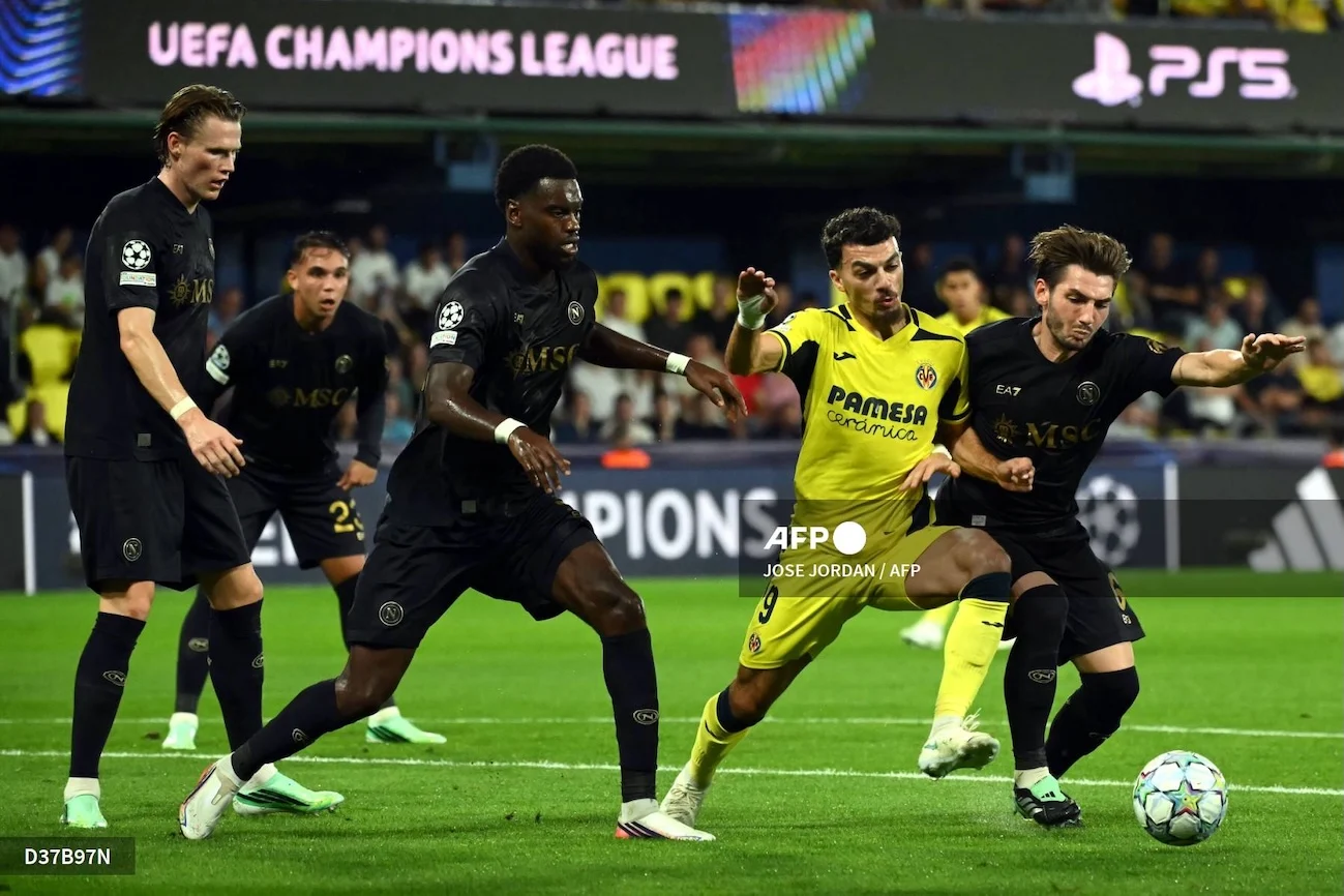 Villarreal-Napoli 3-1, altra sconfitta per gli azzurri nell’ennesima costellazione di errori. Rileggi la partita.