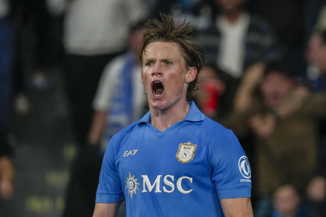 mctominay mostra al napoli come si esce dalla crisi si segna tre volte finch233 non ti assegnano il gol il guardian da Ilnapolista.it mctominay mostra al napoli come si esce dalla crisi si segna tre volte finch233 non ti assegnano il gol il guardian