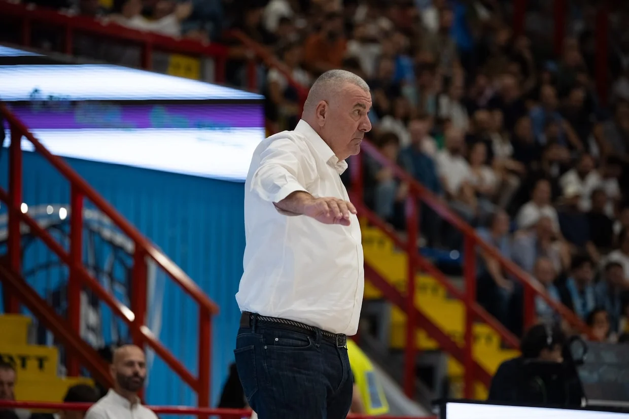 repesa commenta la sconfitta del napoli basket contro milano poca lucidit224 e troppe letture sbagliate da Ilnapolista.it repesa commenta la sconfitta del napoli basket contro milano poca lucidit224 e troppe letture sbagliate