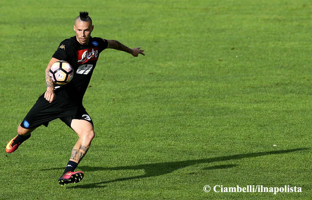 Hamsik: «Orgoglioso di essere il capitano, ottimo rapporto con Sarri e De Laurentiis» Hamsik: «Orgoglioso di essere il capitano, ottimo rapporto con Sarri e De Laurentiis»