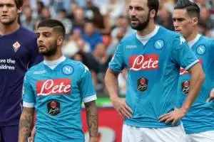 Per aggirare le difese bunker, Sarri ha cambiato l’attacco del Napoli item-thumbnail