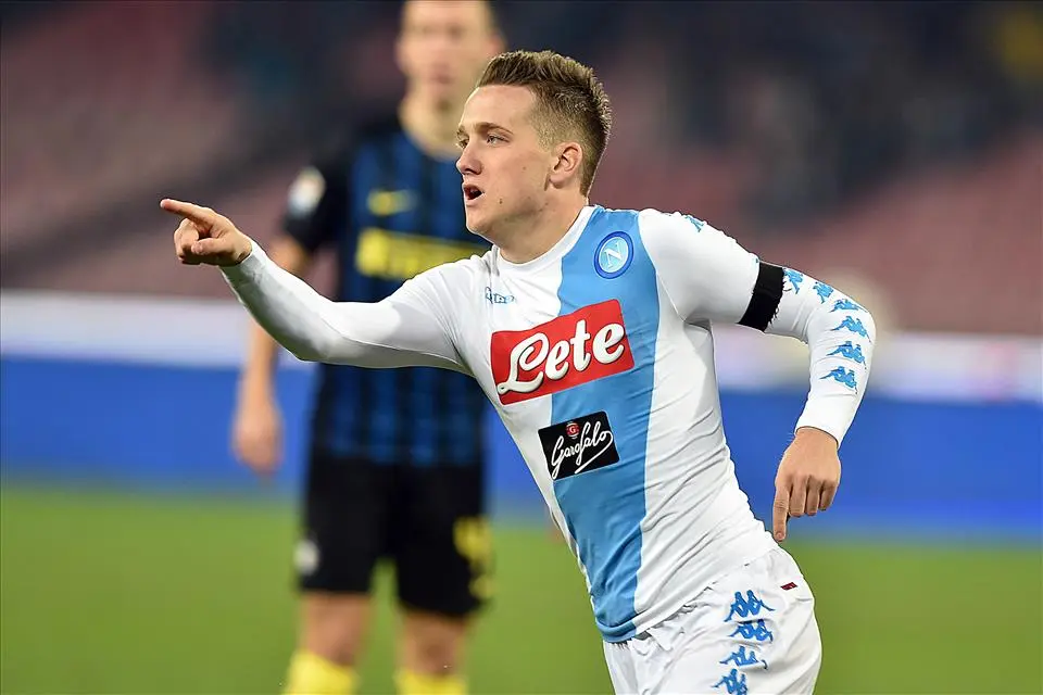 Zielinski: «Dobbiamo eliminare questi errori, perché davanti stiamo facendo cose belle» Zielinski: «Dobbiamo eliminare questi errori, perché davanti stiamo facendo cose belle»