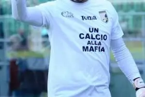 Di Lello (Antimafia): «È sottovalutata l’infiltrazione delle mafie nel calcio» item-thumbnail