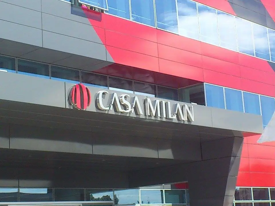 Summit a casa Milan con Inter e Juventus sui fondi per i diritti tv Summit a casa Milan con Inter e Juventus sui fondi per i diritti tv
