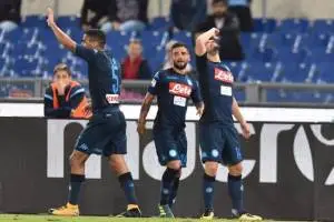 Lazio-Napoli, 1-4, pagelle / Mertens fa la storia. Bisognerebbe studiarlo nei libri d’Arte item-thumbnail