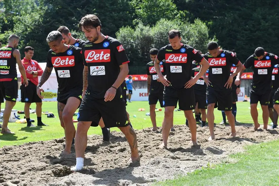 Il Napoli rinnova con Dimaro: sarà il decimo anno Il Napoli rinnova con Dimaro: sarà il decimo anno