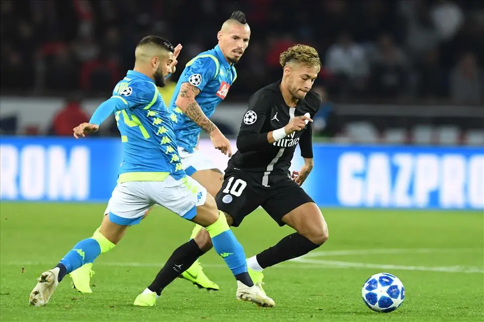 Che cosa sarebbe Neymar se non giocasse a sprecare il suo talento Che cosa sarebbe Neymar se non giocasse a sprecare il suo talento