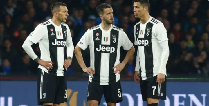 Pjanic: “Sarri cambia moduli in corsa, è un nostro punto di forza” Pjanic: “Sarri cambia moduli in corsa, è un nostro punto di forza”