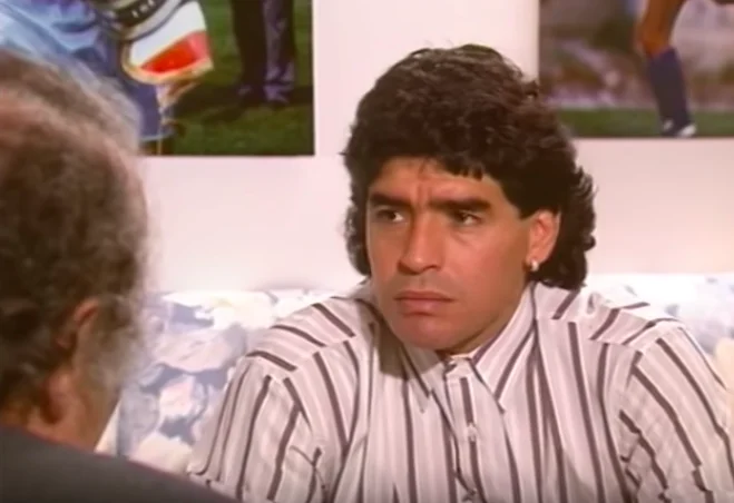 Maradona ha rotto il tabù di un falso mondo, quello del successo e del potere Maradona ha rotto il tabù di un falso mondo, quello del successo e del potere