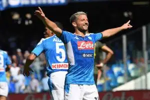 MERTENS 7,5: È ssemp’isso ll’ommo ‘e cchiú d’’a scuatra nostra item-thumbnail
