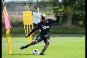 Il calvario Covid dei giocatori del Newcastle, un mese tra vomito e piaghe. E non guariscono item-thumbnail