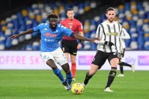 Juve, lesione di basso grado al muscolo femorale retto per Rabiot item-thumbnail