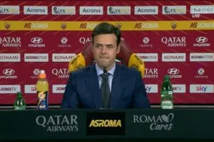 La Roma ha il sostituto di Spinazzola: ufficiale l’acquisto di Matias Vina item-thumbnail