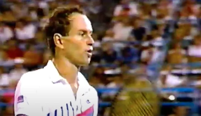 McEnroe sta con Djokovic: «È uno coraggioso, ha vinto più Slam di me anche per questo» McEnroe sta con Djokovic: «È uno coraggioso, ha vinto più Slam di me anche per questo»
