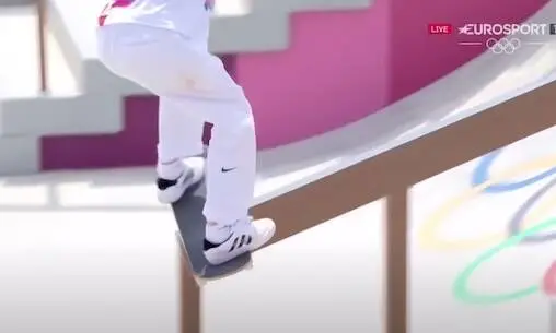 Jury Chechi: «Perplesso su surf e skate alle Olimpiadi. Le donne agli anelli? Non ha molto senso» Jury Chechi: «Perplesso su surf e skate alle Olimpiadi. Le donne agli anelli? Non ha molto senso»