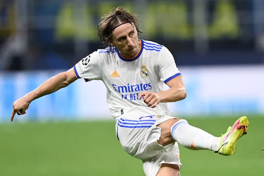 Modric fa Caravaggio e firma la rimonta del Real Madrid che era a dieci minuti dal baratro Modric fa Caravaggio e firma la rimonta del Real Madrid che era a dieci minuti dal baratro