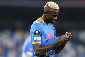 Formisano: «Col Napoli costantemente in Europa il club ha consentito al territorio una ribalta diversa» item-thumbnail