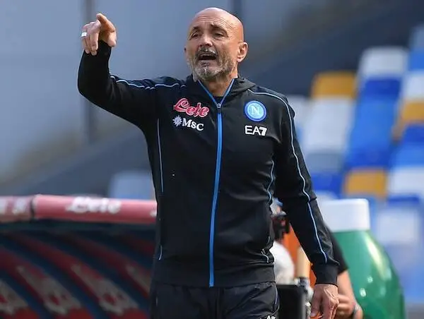 Spalletti: «Mertens dice che le altre non erano più forti? Allora dica chi secondo lui è stato insufficiente» Spalletti: «Mertens dice che le altre non erano più forti? Allora dica chi secondo lui è stato insufficiente»