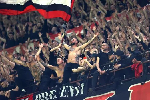 Il Milan è imploso come il suo pubblico: San Siro in silenzio è peggio di una contestazione (Gazzetta) Il Milan è imploso come il suo pubblico: San Siro in silenzio è peggio di una contestazione (Gazzetta)
