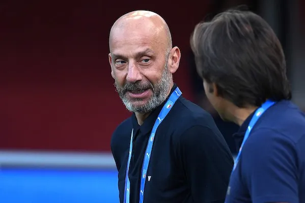 È morto Vialli. Fu un calciatore simbolo, Ferlaino lo corteggiò a lungo È morto Vialli. Fu un calciatore simbolo, Ferlaino lo corteggiò a lungo