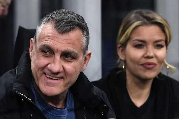 Vieri: «Cassano e Adani? Per me non esistono più. Ma nessuno tocchi la mia famiglia» Vieri: «Cassano e Adani? Per me non esistono più. Ma nessuno tocchi la mia famiglia»