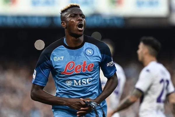 Il Napoli, senza debiti e con oltre 100 milioni per Osimhen, può fare un mercato pirotecnico (CorSport) Il Napoli, senza debiti e con oltre 100 milioni per Osimhen, può fare un mercato pirotecnico (CorSport)