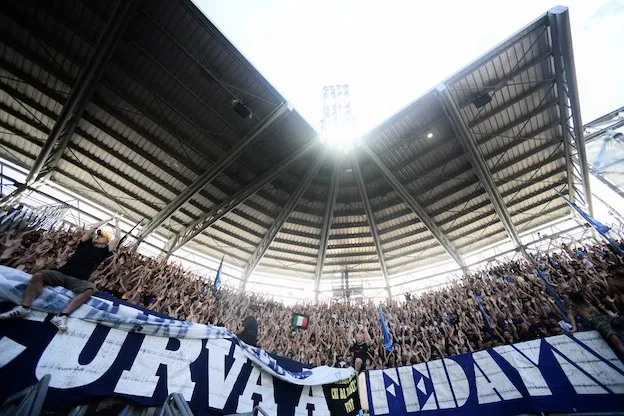 Napoli-Lazio, siamo lontani dal tutto esaurito (Corrmezz) Napoli-Lazio, siamo lontani dal tutto esaurito (Corrmezz)