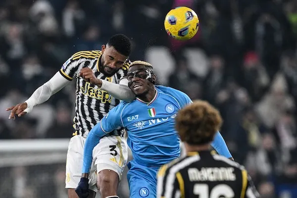 Tra Osimhen e il Napoli è solo una questione di soldi, sono due aziende (Corsport) Tra Osimhen e il Napoli è solo una questione di soldi, sono due aziende (Corsport)
