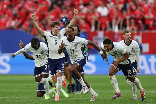 La brutta Inghilterra manda la Svizzera a casa. Le brutte in semifinale passano a due La brutta Inghilterra manda la Svizzera a casa. Le brutte in semifinale passano a due