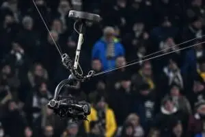 Gli ascolti tv della Serie A dimostrano che il calcio su Dazn non sfonda, l’esclusiva non basta item-thumbnail