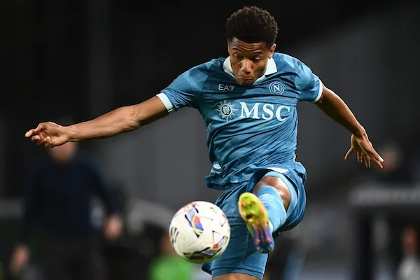 Lobotka e Neres verso la convocazione. Parma-Napoli dovrebbe giocarsi alle 20.45 (Repubblica) Lobotka e Neres verso la convocazione. Parma-Napoli dovrebbe giocarsi alle 20.45 (Repubblica)